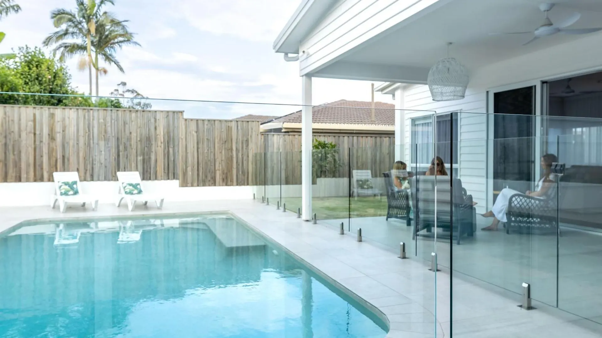 Semesterbostad Tranquil Whitehaven Retreat In Mooloolaba Villa Australien